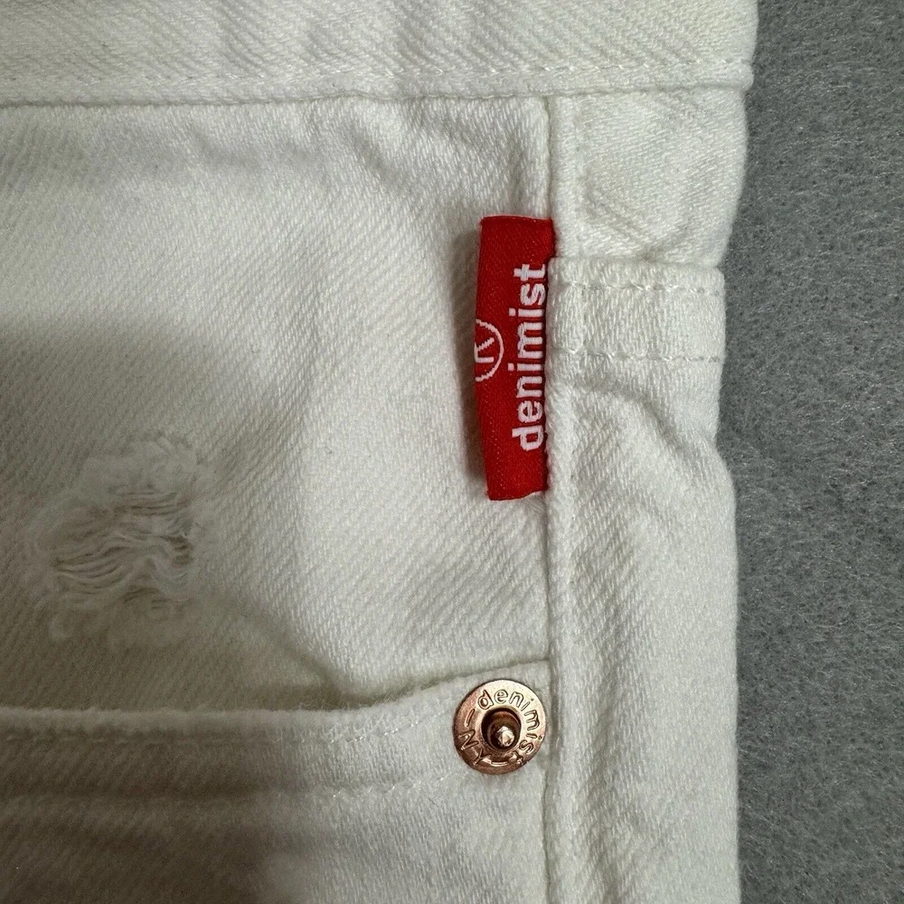 Denimist High Rise Distressed White Jeans Size 32 Pleated Ankle Hem R-132018‎